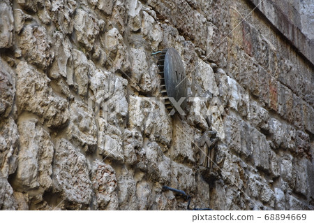 VIII station in Jerusalem - Via Dolorosa VIII station in Jerusalem - Via Dolorosa 68894669