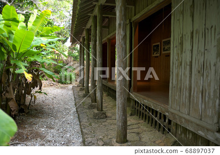 Scenery of native Okinawan village 68897037