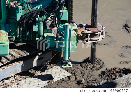 Reconstruction work 68900557