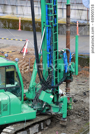 Reconstruction work 68900558