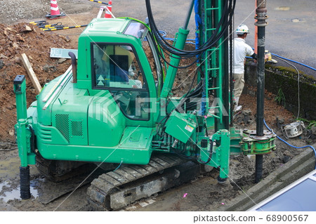 Reconstruction work 68900567