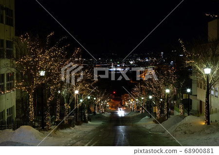 冬季照亮的八man坂函館市 68900881