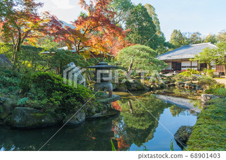 秋葉著名的花園 68901403