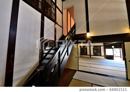 佐賀市前山莊銀行 68901521