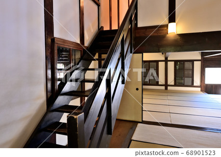 佐賀市前山莊銀行 佐賀市前山莊銀行 68901523