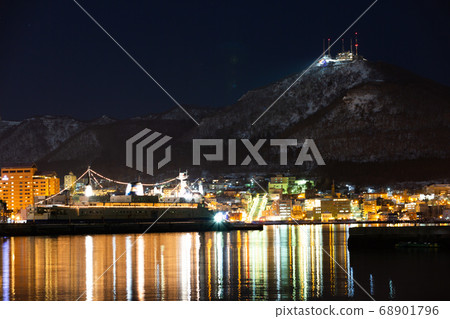 函館山、八幡坂、增丸、日落後函館的旅遊景點、若松町、函館 68901796