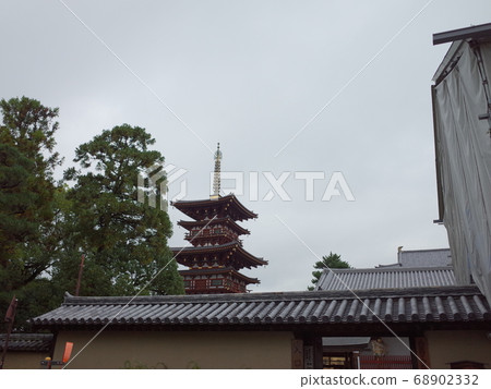 從外面_ Yakushiji 從外面_ Yakushiji 68902332