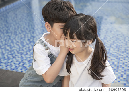 Child kids portrait Child kids portrait 68903208