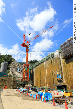 大壩施工現場 68903811