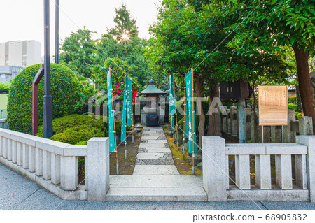 在東京，淺草，台東區，淺草淺草寺四處走走 68905832