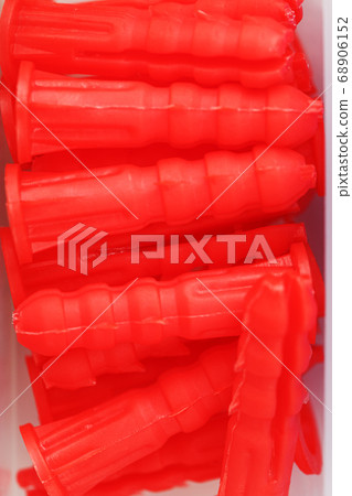 Red plastic dowels for self-tapping screws Red plastic dowels for self-tapping screws 68906152