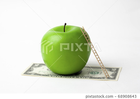 Banknotes with apples and ladder Banknotes with apples and ladder 68908643
