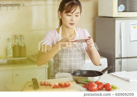 女性生活美食 68909209