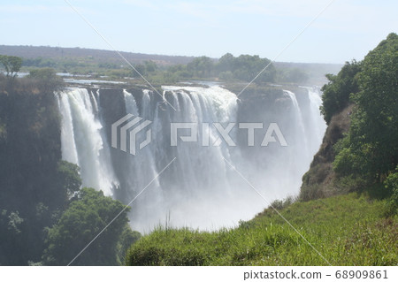 Victoria Falls Water Smoke Zimbabwe Africa 68909861