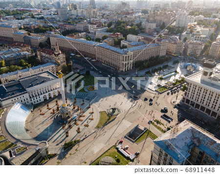 Independence Square in Kyiv, Ukraine. Maidan. Aerial view 68911448