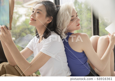 婦女生活方式放鬆 68916361