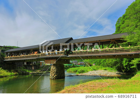 [Kochi Prefecture] Miyuki Bridge at Mishima Shrine 68916711