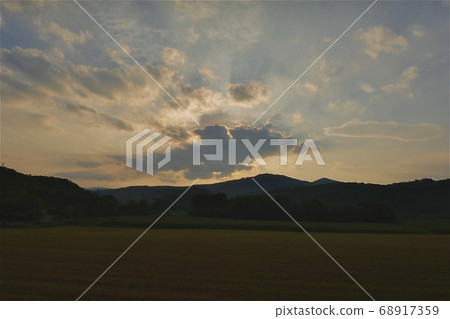 秋天的黃昏 秋天的黃昏 68917359