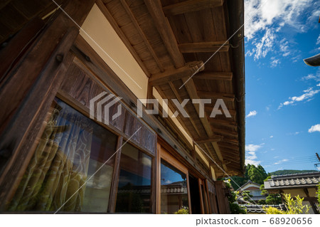 舊民居屋簷的風景 舊民居屋簷的風景 68920656