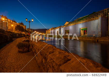 小樽運河的夜景 小樽運河的夜景 68922449