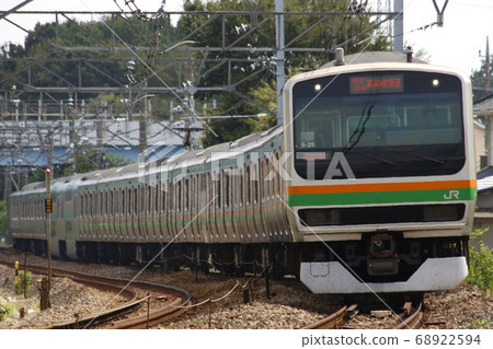 [JS] Shonan Shinjuku Line E231 Series (Takasaki Line Direct: Special Rapid) 68922594