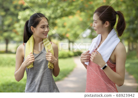 Women sportswear, Park Women sportswear, Park 68923942