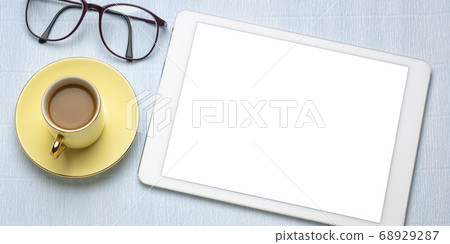 digital tablet with white blank screen digital tablet with white blank screen 68929287