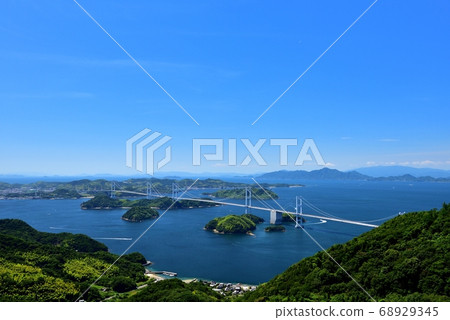 Kurushima Kaikyo Bridge In The Morning Stock Photo