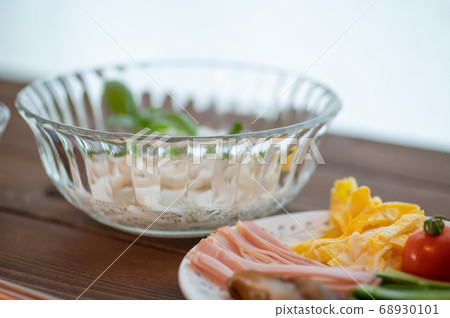 Zero-sugar noodles for diet 68930101