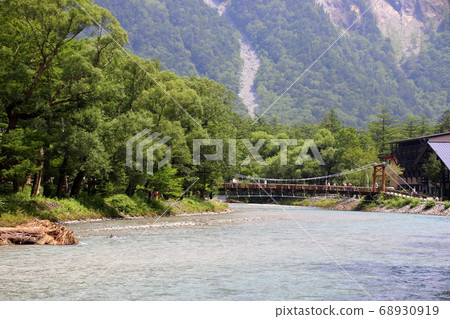 Kappa Bridge in Kamikochi Kappa Bridge in Kamikochi 68930919