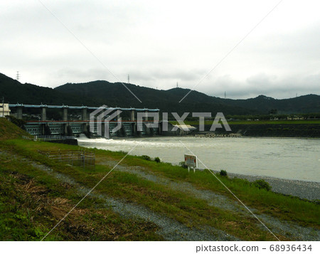 Funami Dam 68936434