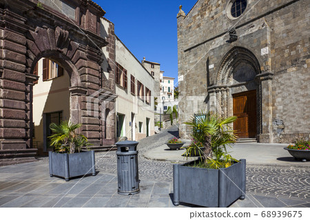 Bolsena on Lake Bolsena, Province of Viterbo, Bolsena on Lake Bolsena, Province of Viterbo, 68939675
