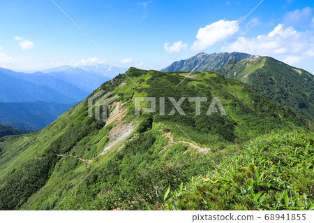 夏至山間步道，Sugoroku小屋-Yumioridake的圖像 68941855