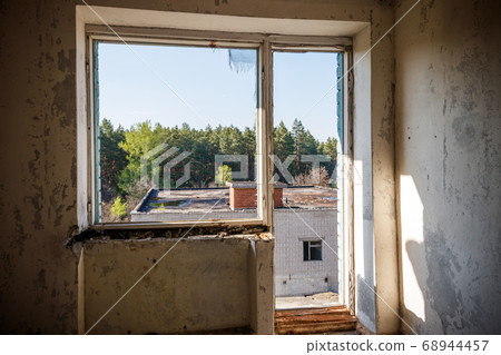 Interior of the old abandoned apartment Interior of the old abandoned apartment 68944457