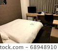 Hotel 68948910