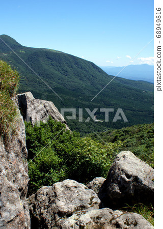 九重山星石登山徒步路線，同時欣賞九重山脈和阿蘇戈達克的美景 68949816