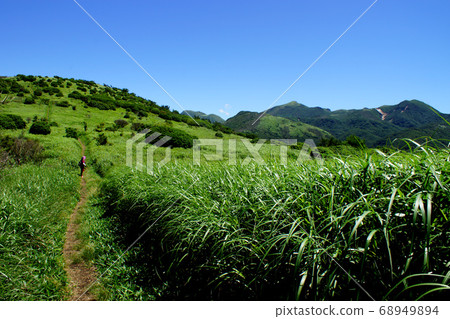 九重山星石登山徒步路線，同時欣賞九重山脈和阿蘇戈達克的美景 68949894