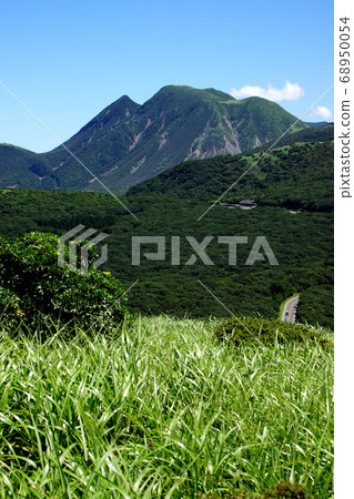 九重山星石登山徒步路線，同時欣賞九重山脈和阿蘇戈達克的美景 68950054