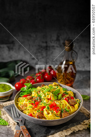 Chinese noodles with pork meat and herbs Chinese noodles with pork meat and herbs 68950507