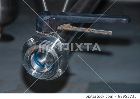 Tap and valve from steel storage tank Tap and valve from steel storage tank 68953733