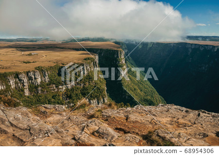 Fortaleza Canyon with steep cliffs and plateau Fortaleza Canyon with steep cliffs and plateau 68954306