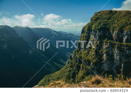 Fortaleza Canyon with steep rocky cliffs 68954324