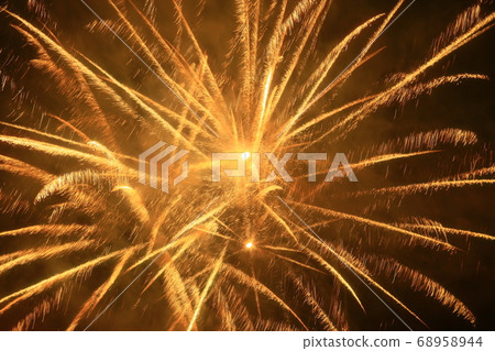 Image of fireworks 68958944