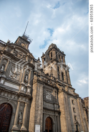 墨西哥墨西哥城的佐卡洛大都會大教堂 68959365