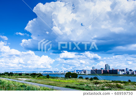 河床入雲 河床入雲 68959750
