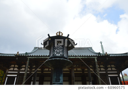 Copper lantern/Kondo (Kandano, Koyasan/Koyasan, Koya-cho, Ito-gun, Wakayama) 68960575