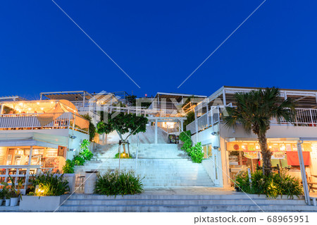 沖繩絕美景色_瀨長島Umikaji露台的夜景 68965951