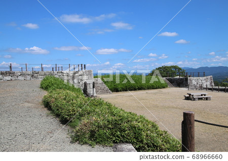 Kasumigashiro Park and castle tower (Fukushima Prefecture Nihonmatsu City) 68966660