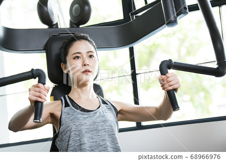 Gym gym training chest press 68966976