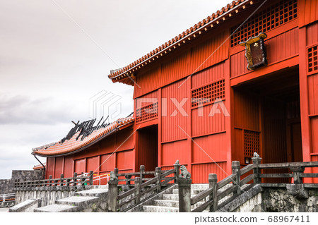 首里城鳳津門大火過後的景色 68967411